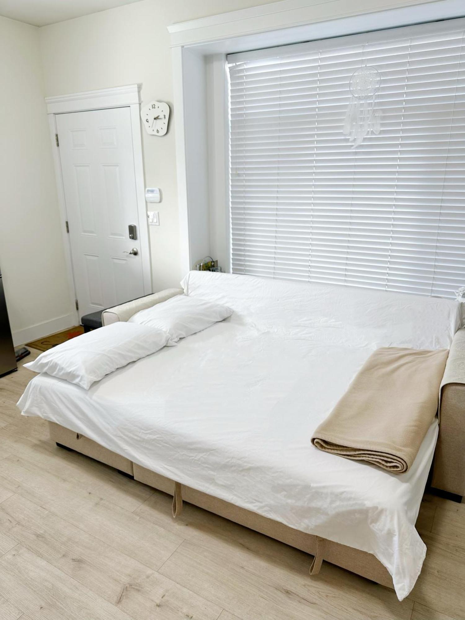 Si & Daniel Home Near Yvr Airport & Skytrain Separate Entry Free Parking Ричмонд Экстерьер фото