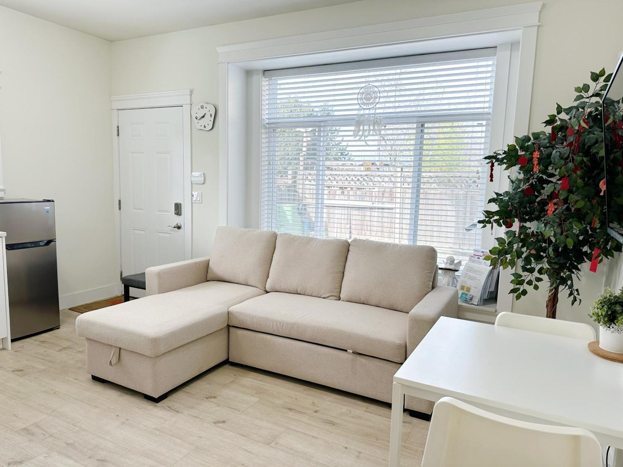 Si & Daniel Home Near Yvr Airport & Skytrain Separate Entry Free Parking Ричмонд Экстерьер фото